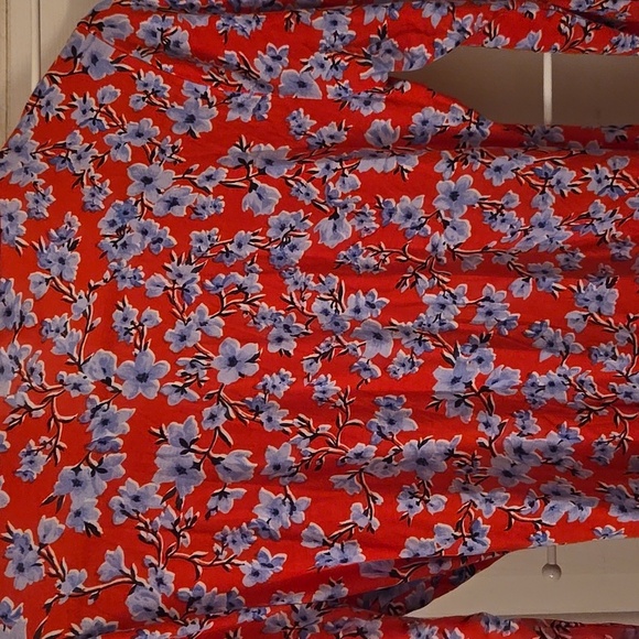 Ann Taylor top - Picture 8 of 10